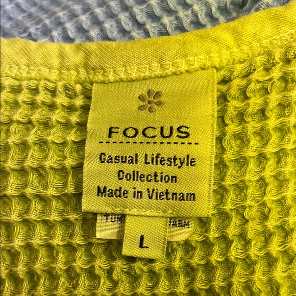 Focus Bundle of Waffle Knit 100% Cotton Tops, Green + Blue, Women’s Large - Picture 3 of 8